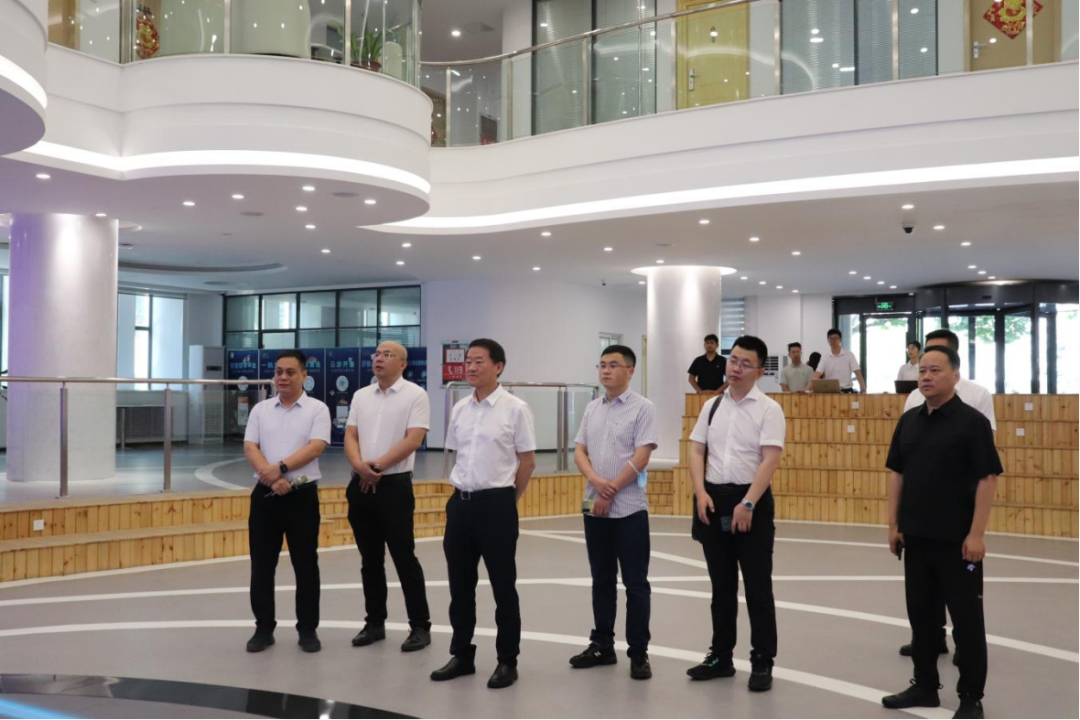 省尊龙集团：“四个导向” 推动调查研究提质增效